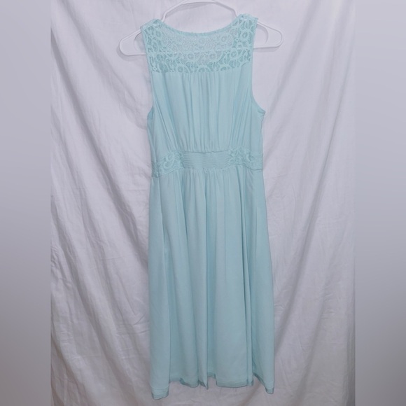 Anthropologie HD in Paris Blue Sleeveless Eyelet Lace Detail Knee Length Dress 2 - Picture 6 of 6
